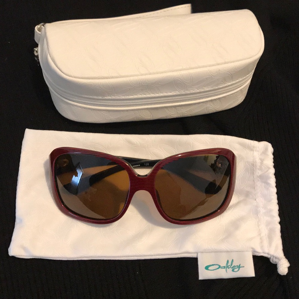 Oakley sunglasses